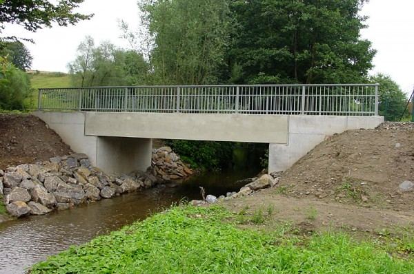 Brücke über Wörmke in Rischenau